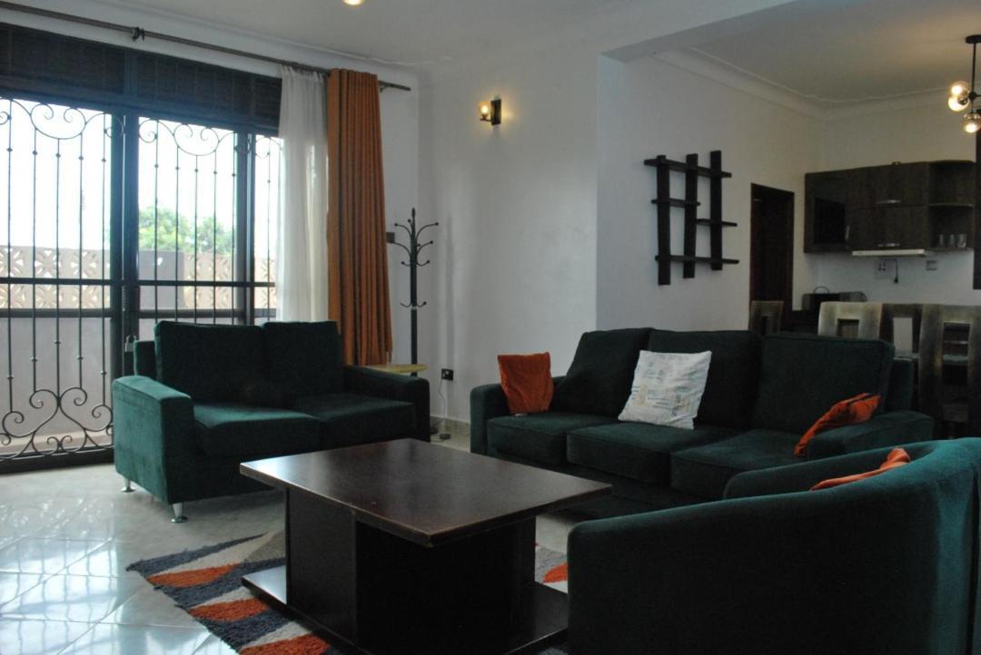 Jacuzzi City Home كامبالا المظهر الخارجي الصورة