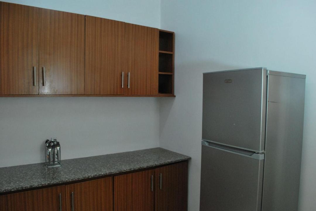 Jacuzzi City Home كامبالا المظهر الخارجي الصورة