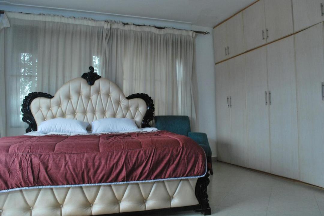 Jacuzzi City Home كامبالا المظهر الخارجي الصورة