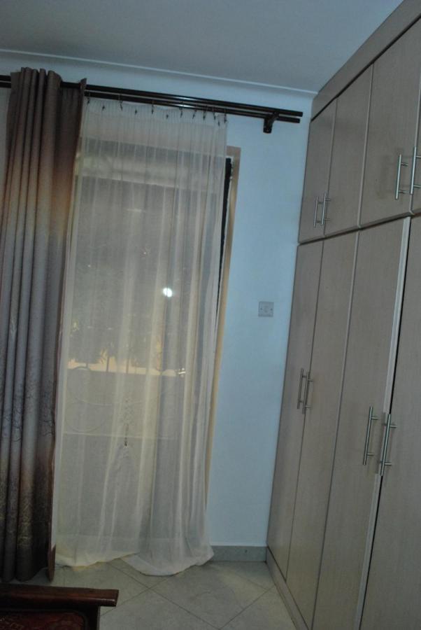 Jacuzzi City Home كامبالا المظهر الخارجي الصورة
